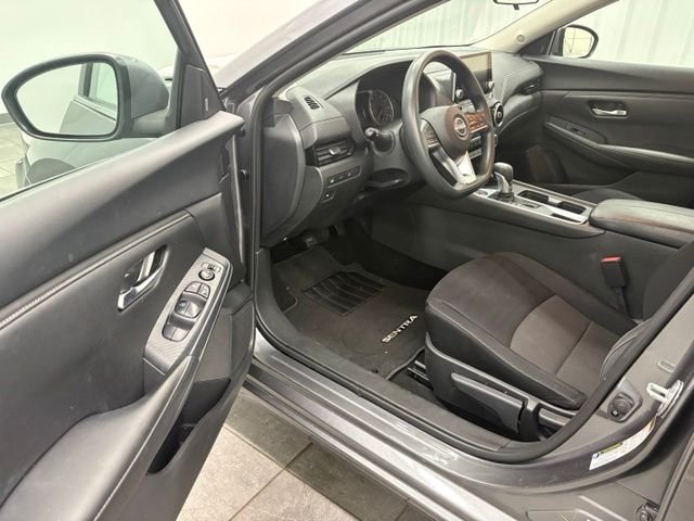 Used 2024 Gray Nissan SV image 12