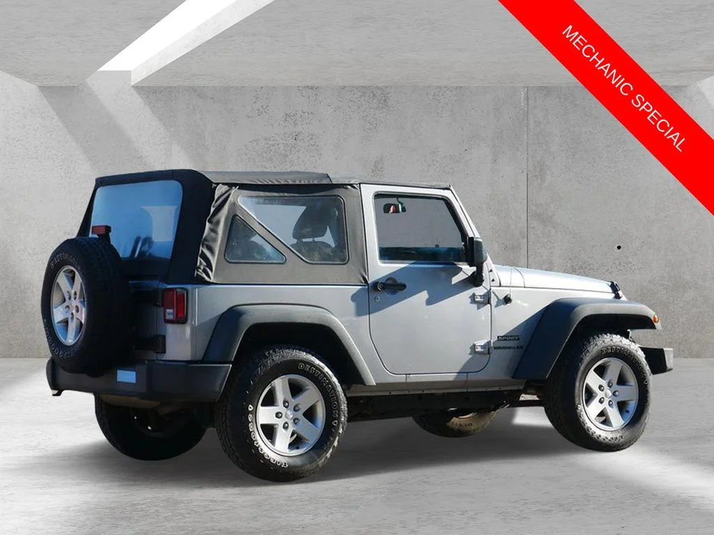 Used 2015 Silver Jeep Sport image 3