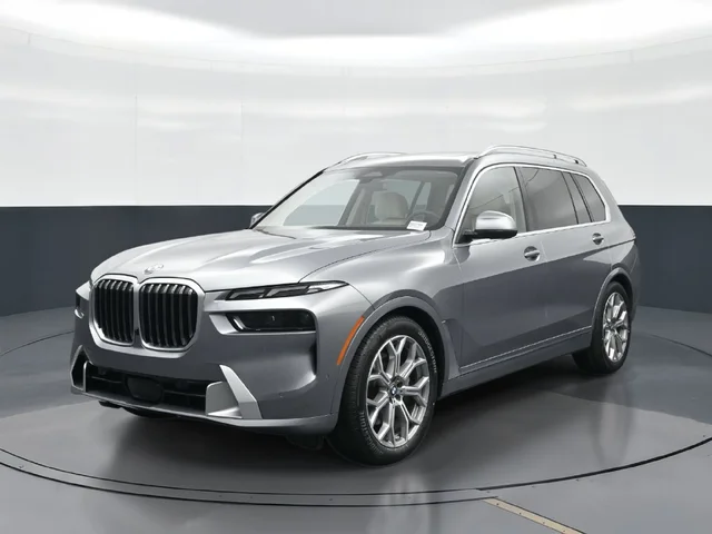 2025 BMW X7 xDrive40i