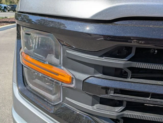 New 2026 Iconic Silver Metallic Ford XLT image 10