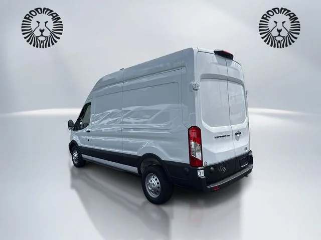 New 2026 Oxford White Ford Cargo Van image 9