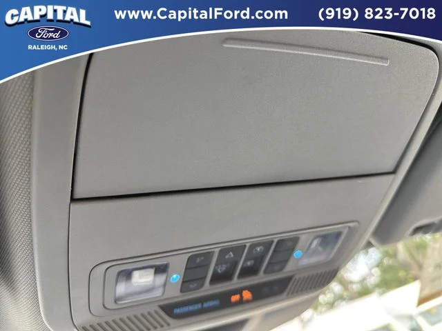 Used 2023 Green Ford XLT image 33