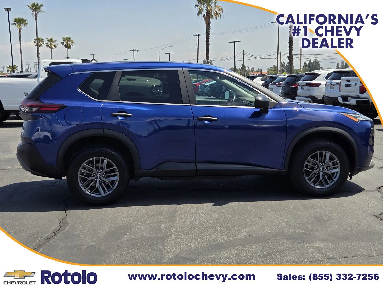 Used 2023 Caspian Blue Metallic Nissan S image 8
