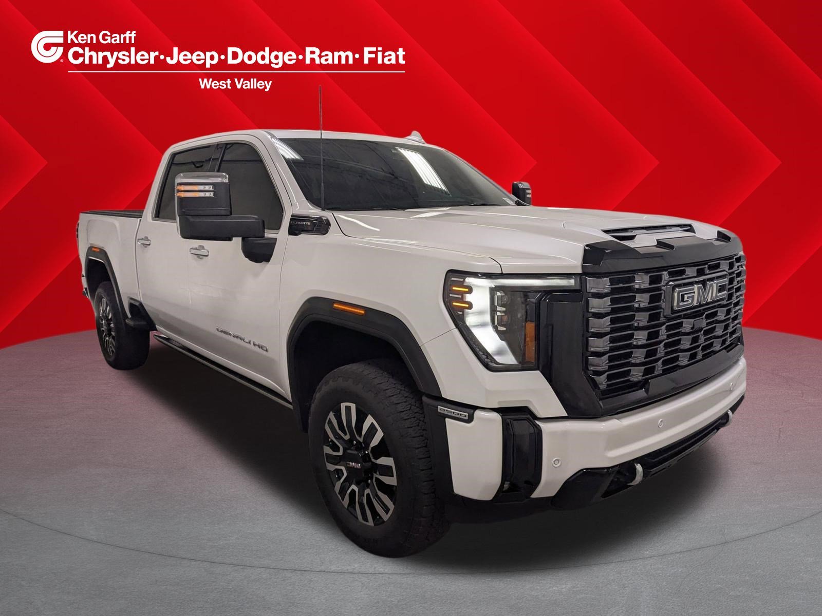 2025 GMC Sierra 4WD Crew Cab Long Box Denali Ultimate's photo