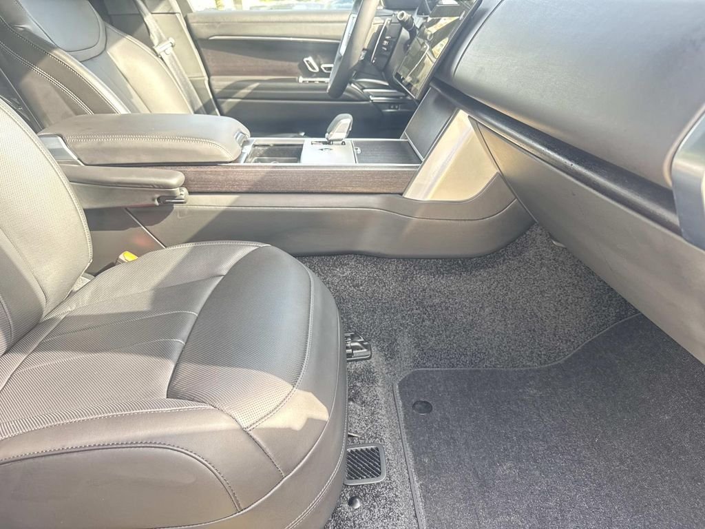 New 2026 Eiger Grey LAND ROVER SE LWB 7-Seats / V8 image 7