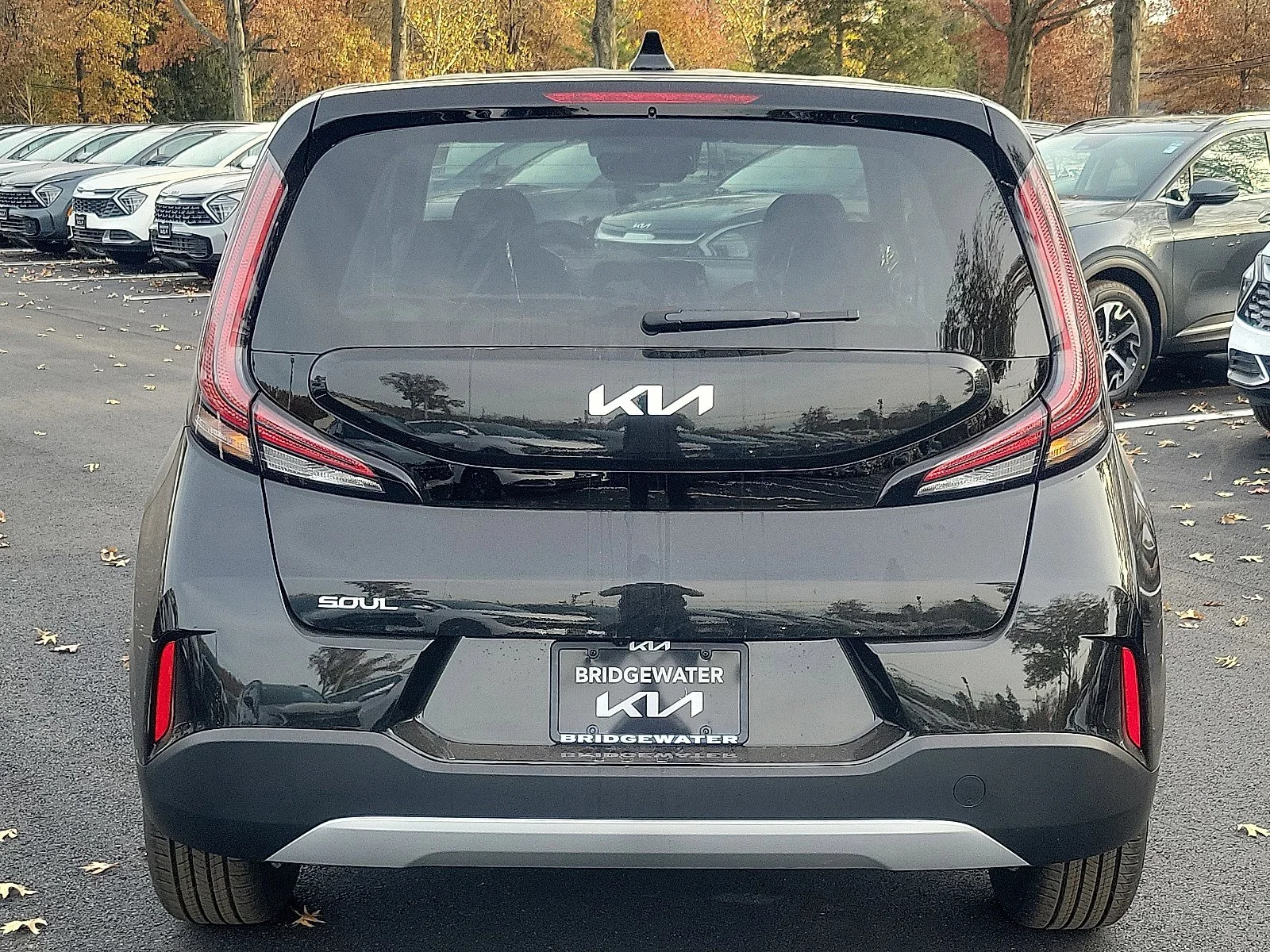 2025 Kia Soul LX - Photo 6