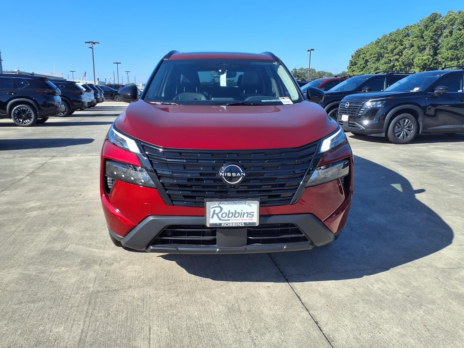 2026 Nissan Rogue photo 7 of 26