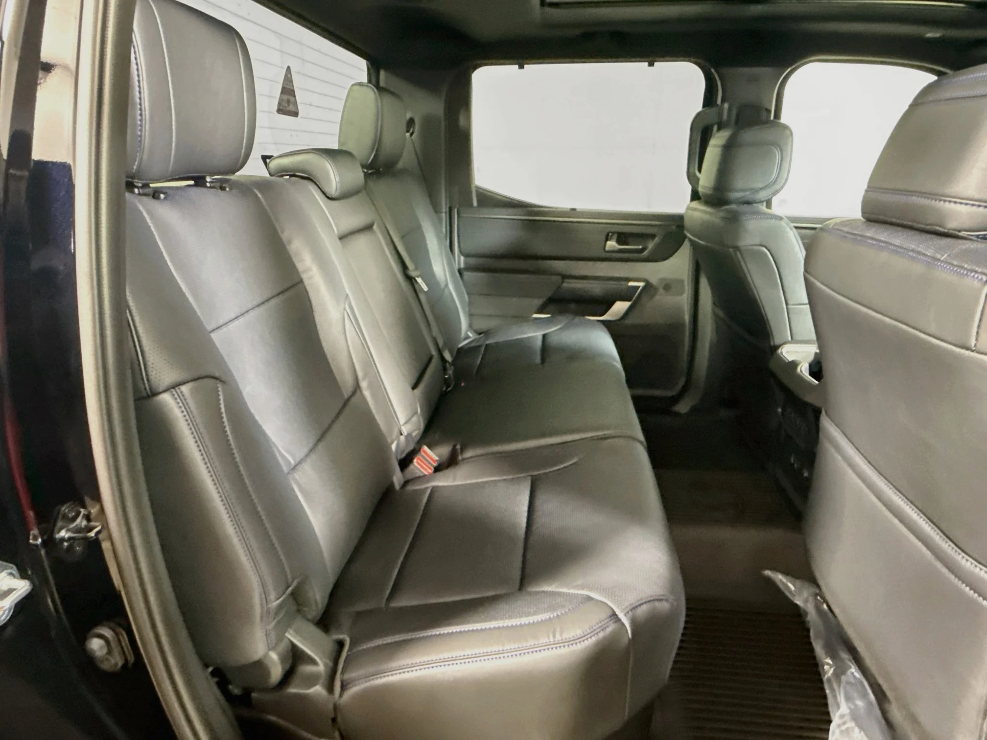 New 2026 Midnight Black Metallic Toyota Platinum Hybrid image 27