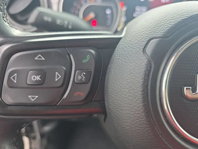 Used 2020 Gray Jeep Unlimited Sport Altitude image 17