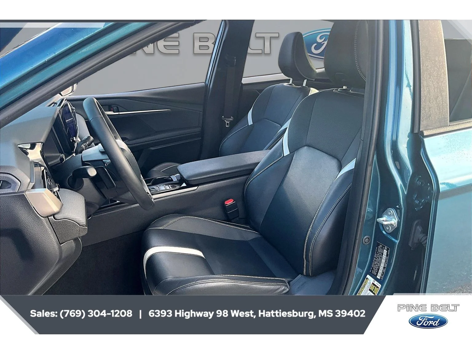 Used 2025 Ocean Gem Toyota SE image 18