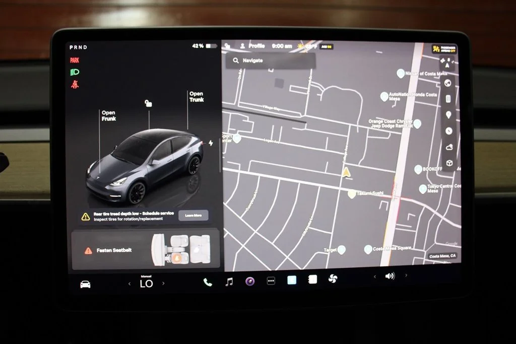Used 2023 Solid Black Tesla Long Range image 24