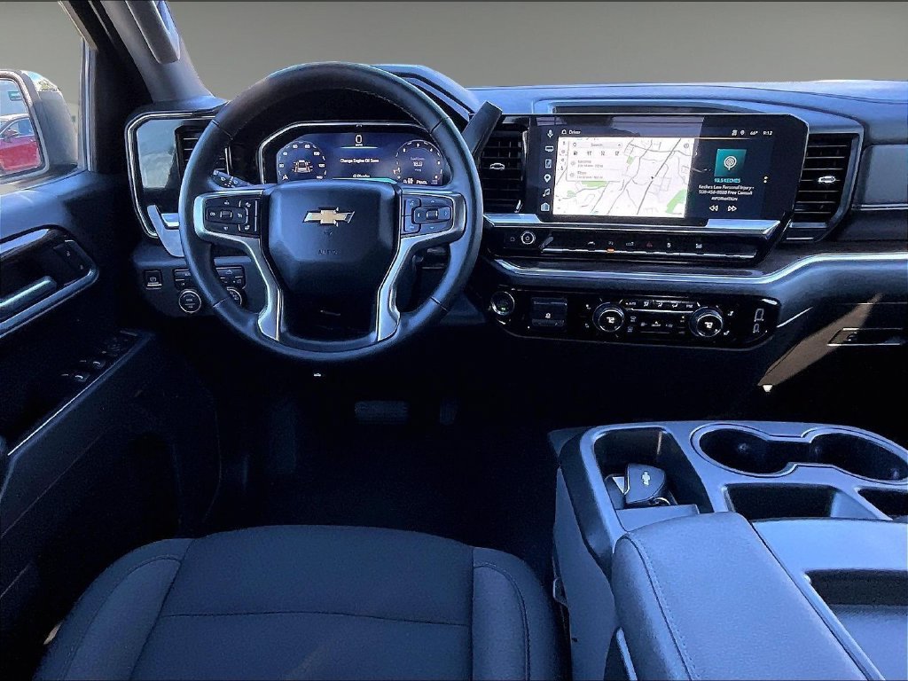 Used 2026 Black Chevrolet LT image 17