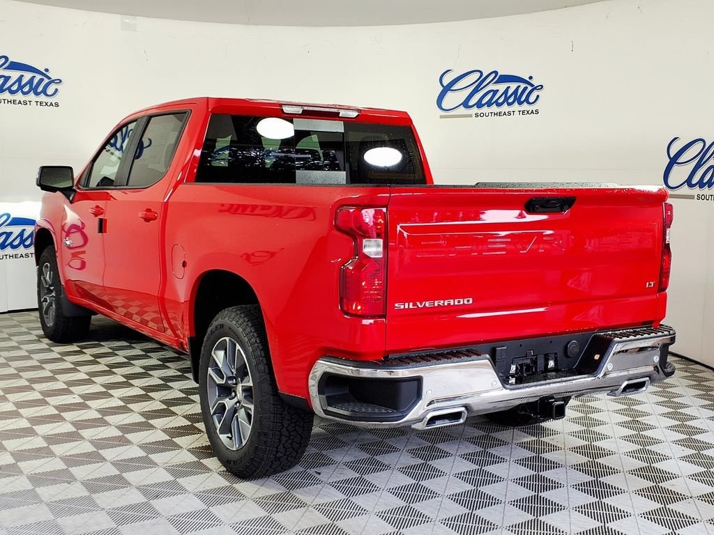2026 Chevrolet Silverado 1500 LT - Photo 2