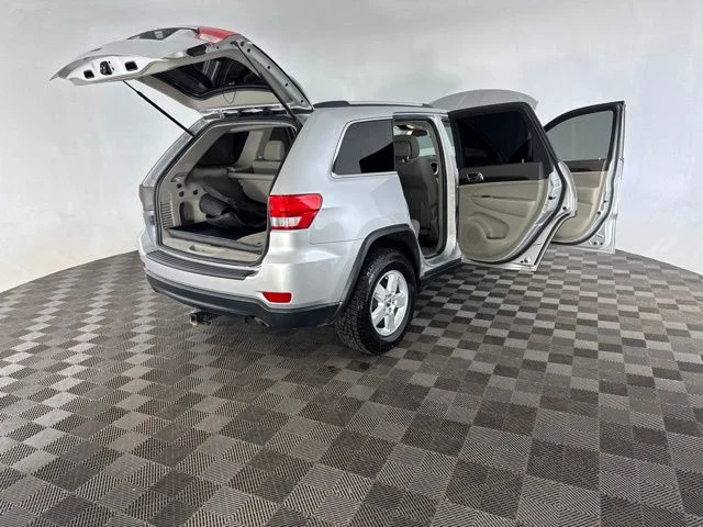 Used 2012 Silver Jeep Laredo image 17