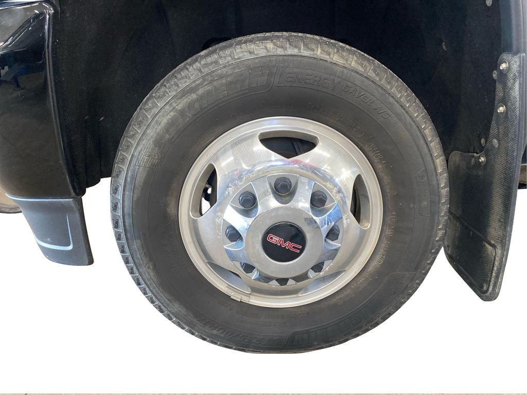 Used 2019 Black GMC Denali image 5