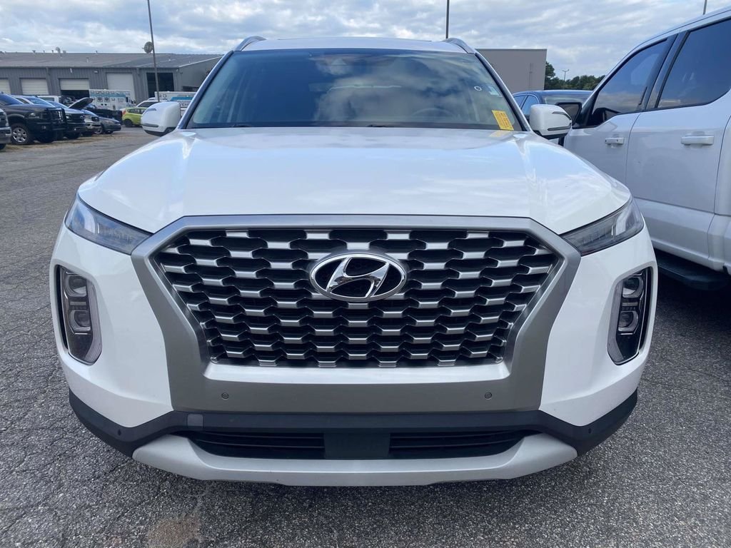 Used 2021 Hyper White Hyundai SEL image 2