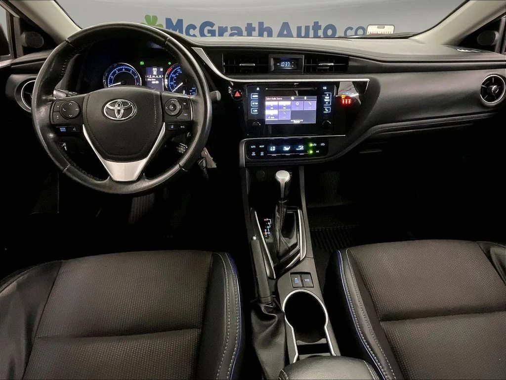 Used 2019 White Toyota SE image 20