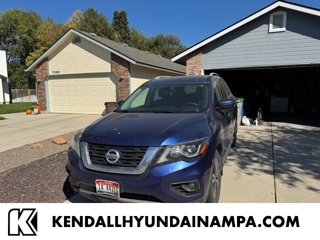 2017 Nissan Pathfinder
