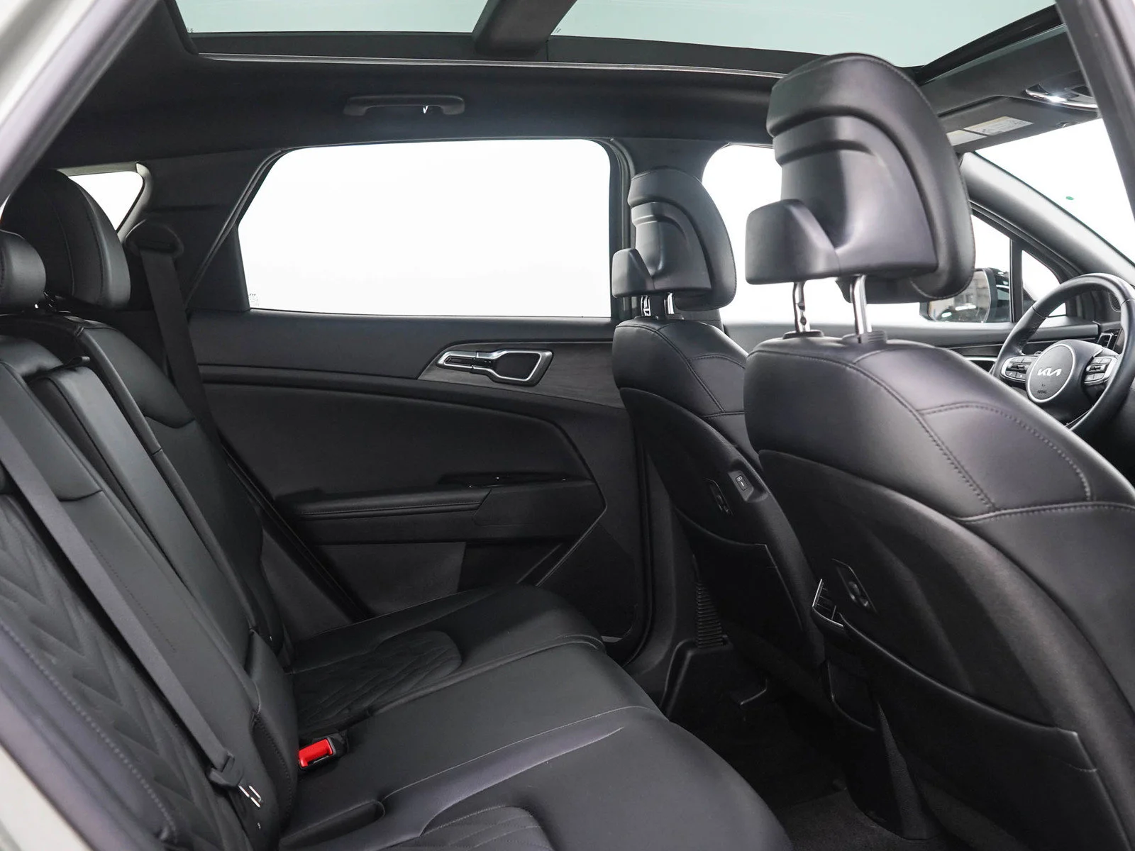 Used 2023 Jungle Green Kia X-Line AWD Premium Package image 15