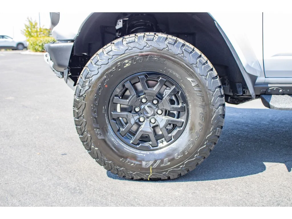 New 2026 OXFORD WHITE Ford Raptor image 5