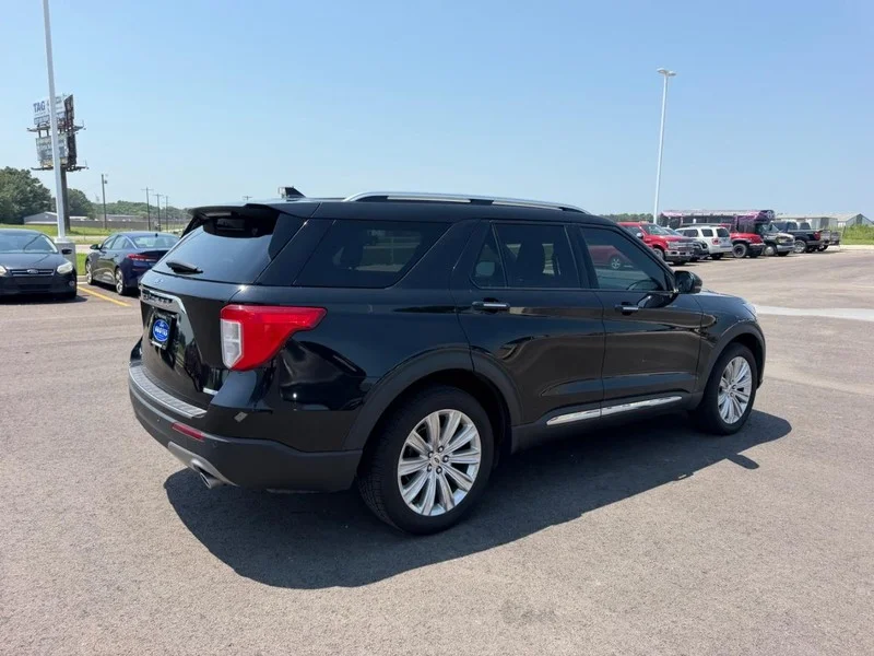 Certified Used 2020 Agate Black Metallic Ford Limited image 5