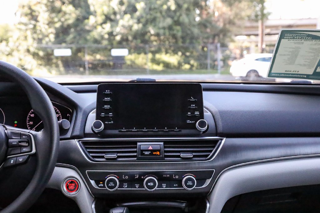 Used 2020 Platinum White Pearl Honda LX image 14