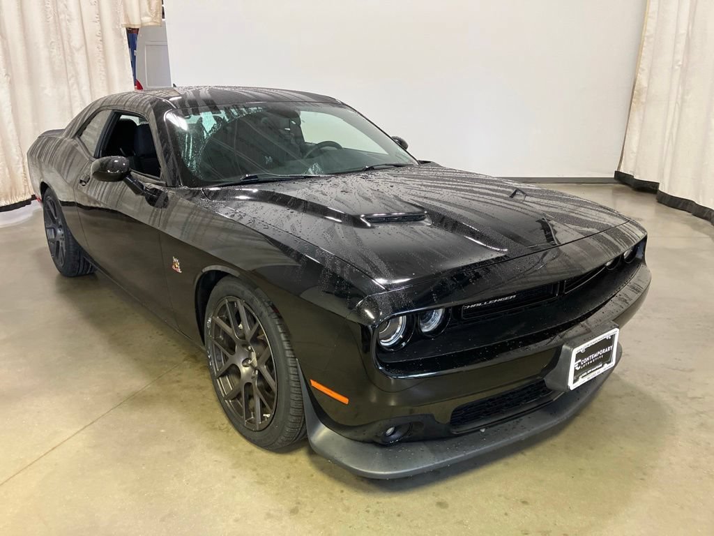 Used 2016 Pitch Black Clearcoat Dodge R/T Scat Pack image 1