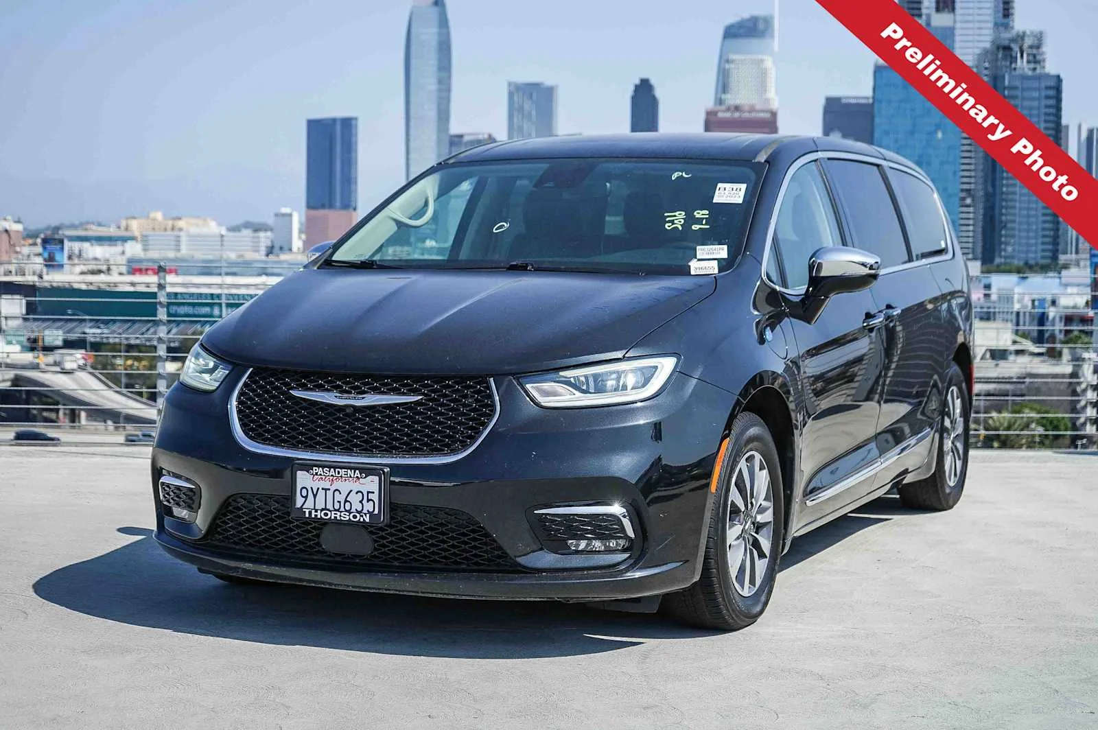 2023 Chrysler Pacifica Hybrid Limited
