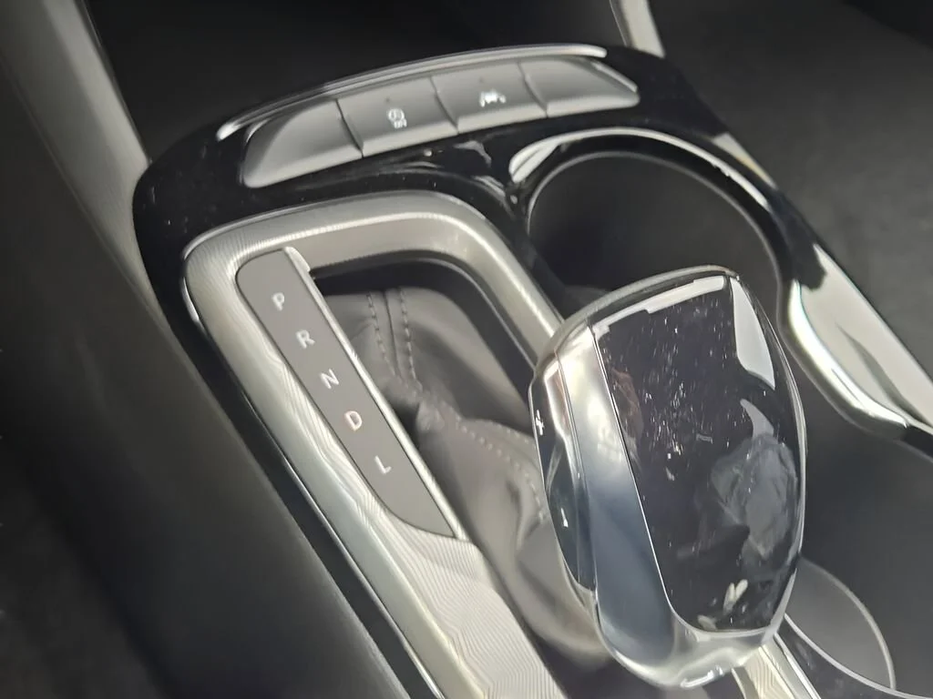 2026 Buick Envista Sport Touring - Photo 21