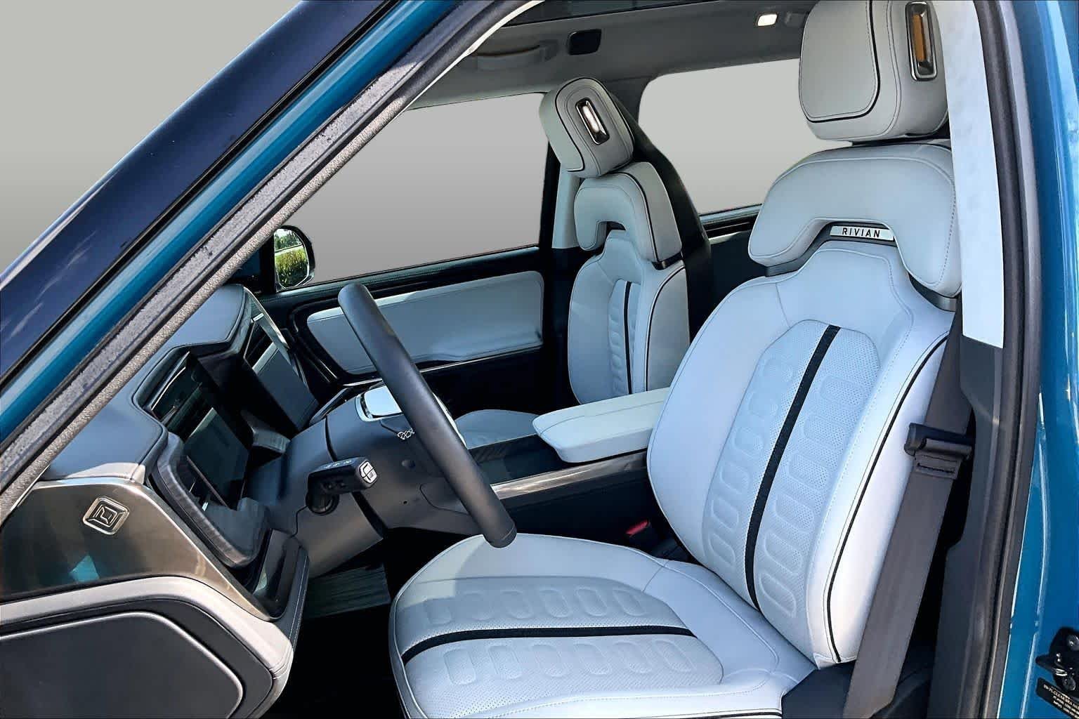 Pre-Owned 2023 Rivian R1S Adventure