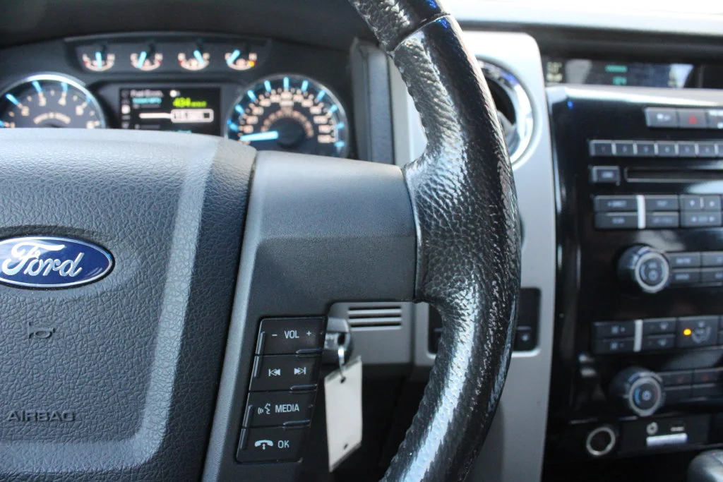 Used 2011 Black Ford XL image 10
