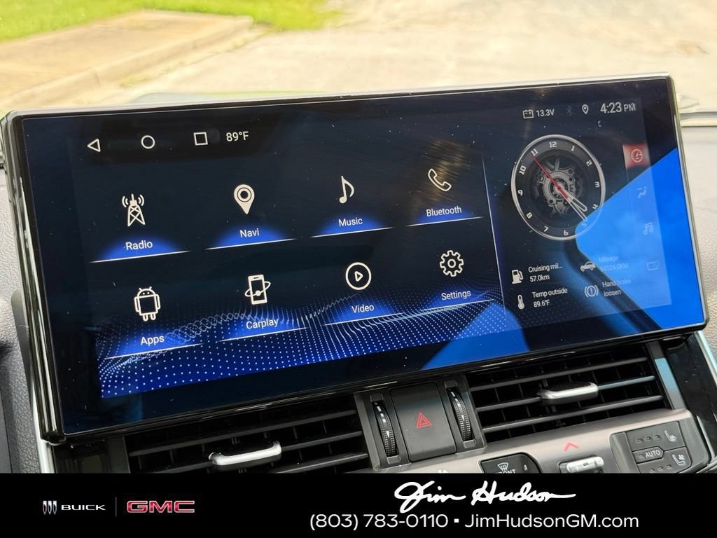 Used 2021 Silver Toyota 4DR 4WD image 39