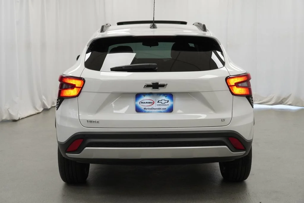 New 2026 Summit White Chevrolet LT image 36