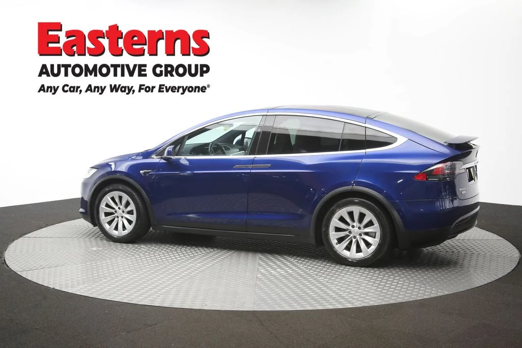 Used 2017 Blue Tesla 100D image 58