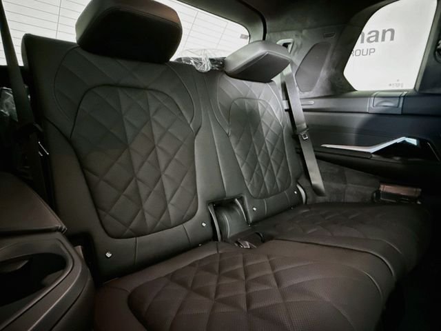 New 2027 Dravit Grey Metallic BMW xDrive40i image 29