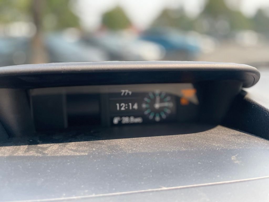 Used 2018 Ice Silver Metallic Subaru 2.5i Limited image 15