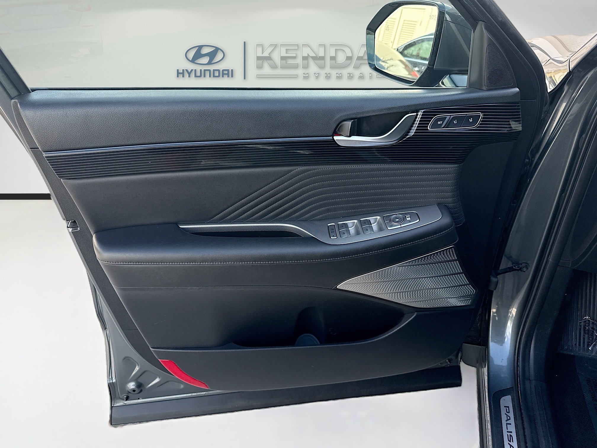 Used 2023 Steel Graphite Hyundai Calligraphy image 18