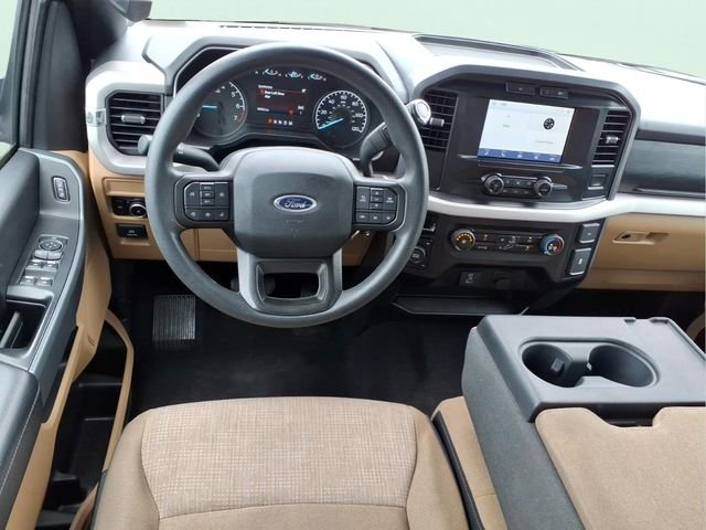 Used 2023 Black Ford XLT image 17
