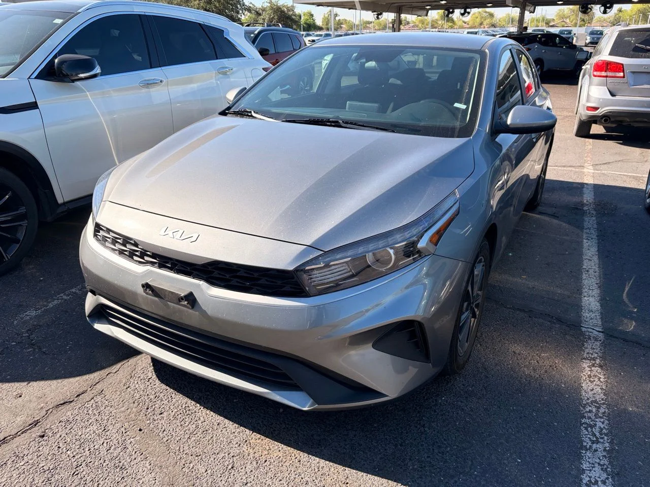 2023 Kia Forte LXS AT's photo