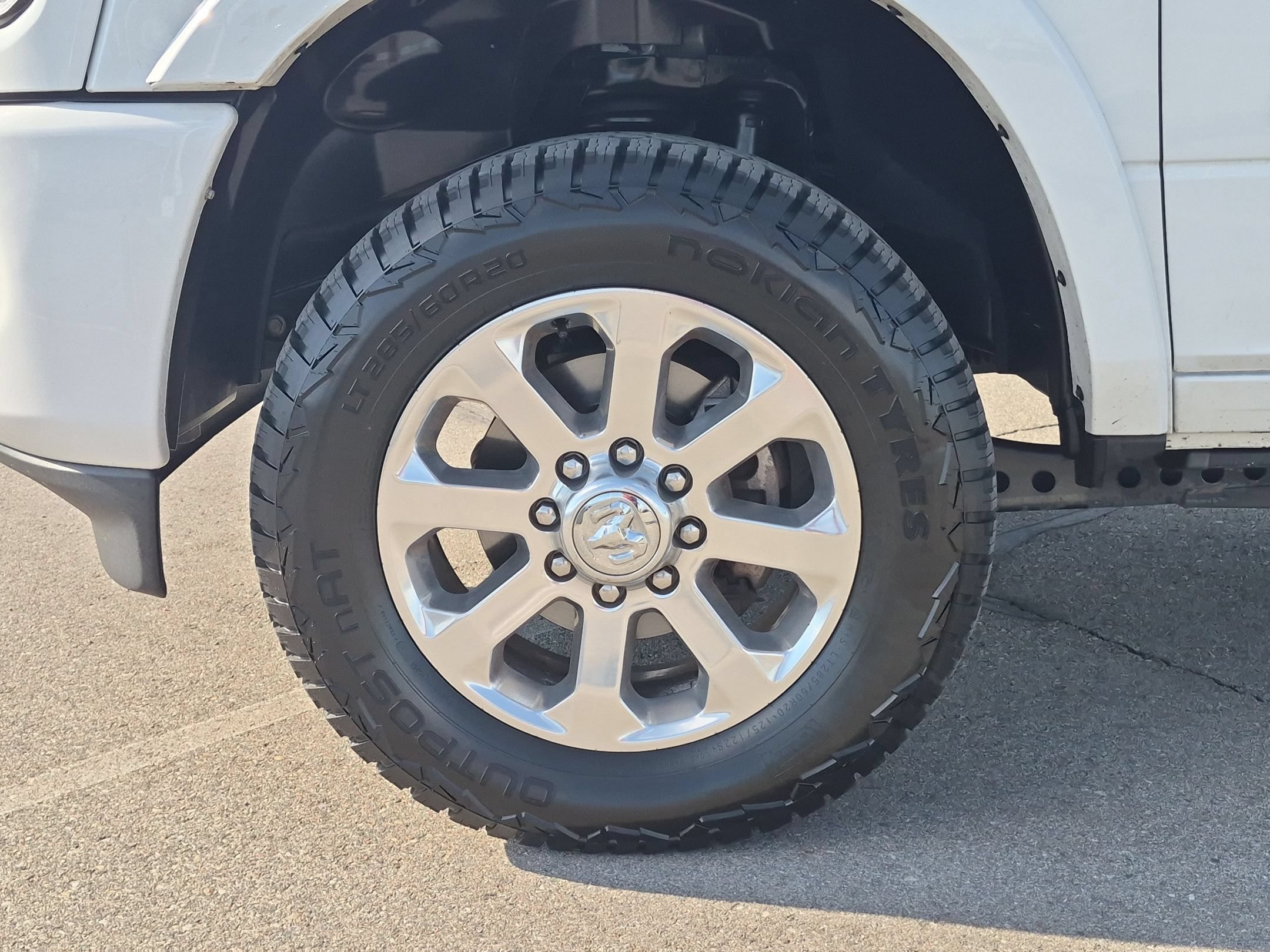 Used 2019 Bright White Clearcoat Ram Laramie image 11