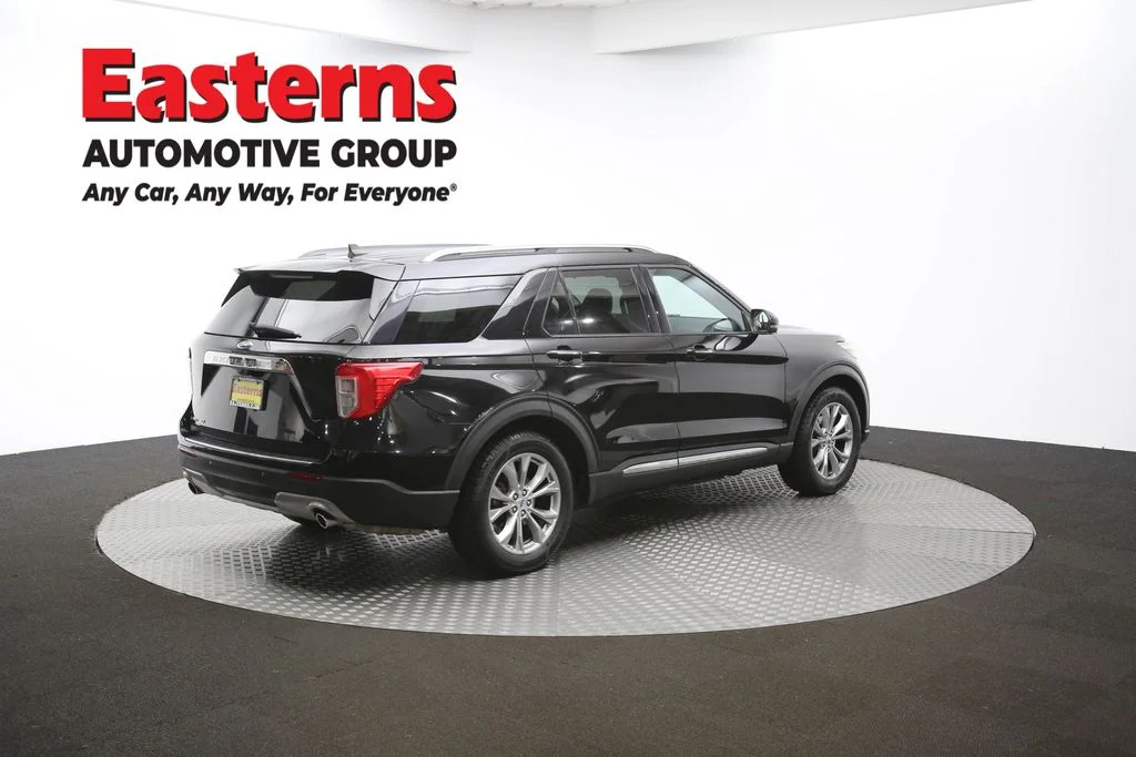 Used 2023 Black Ford Limited image 40