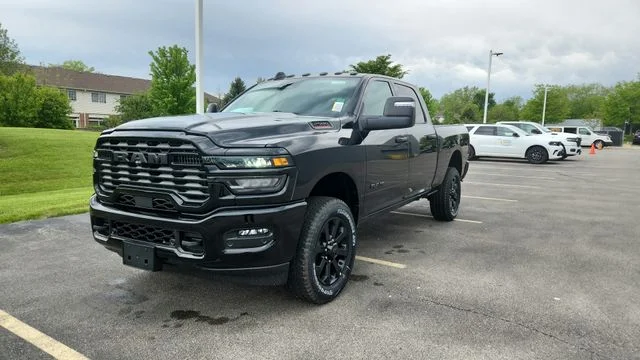 New 2026 Diamond Black Crystal Pearl-Coat Exterior Paint RAM Big Horn image 21
