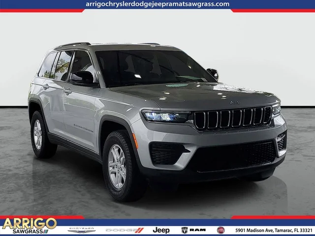 2024 Jeep Grand Cherokee Laredo