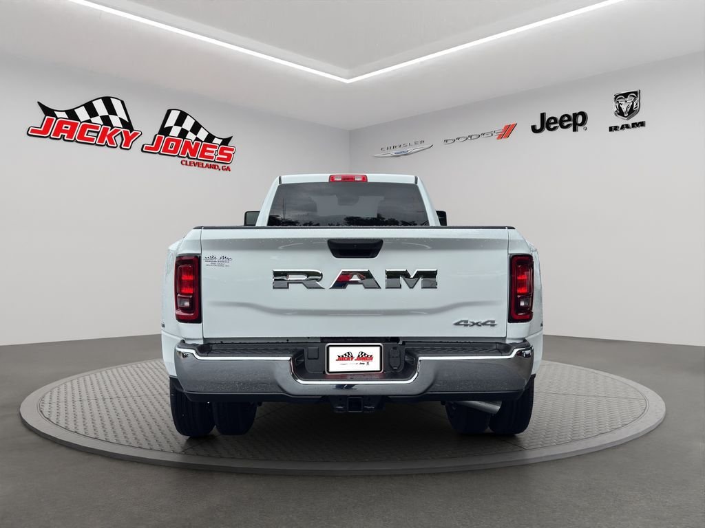 New 2026 Bright White Clear-Coat Exterior Paint RAM Tradesman image 8