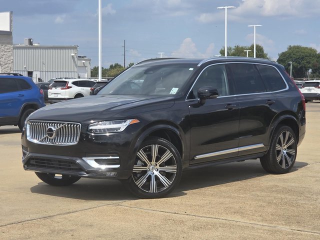 2024 Volvo XC90 Plus Bright Theme