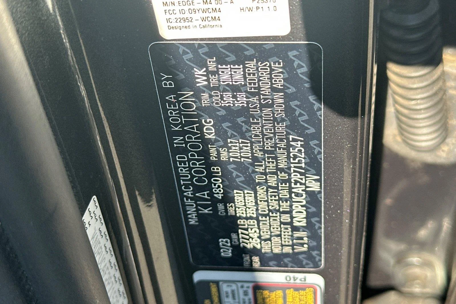 Used 2023 Gravity Gray Kia LX image 27
