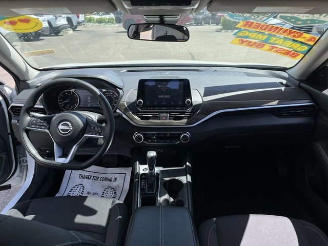 2025 Nissan Altima SV - Photo 18