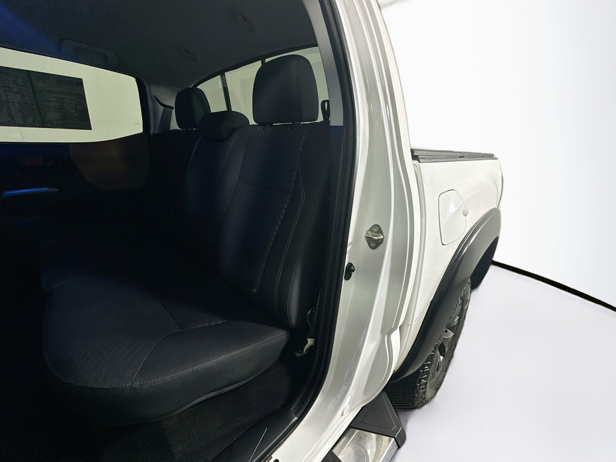 Used 2020 Super White Toyota SR5 image 25
