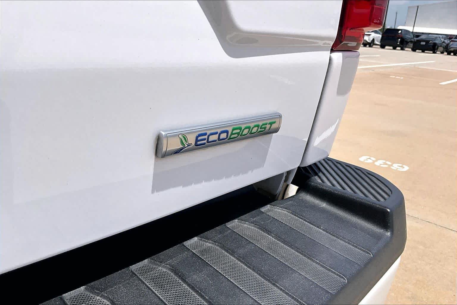 Used 2020 Oxford White Ford LARIAT image 29