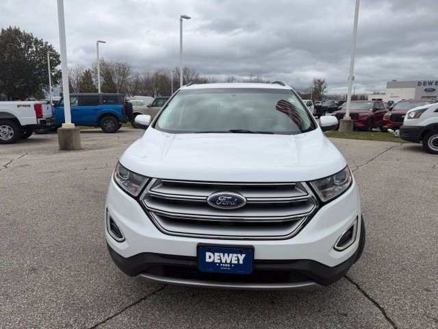 Used 2018 Oxford White Ford SEL image 2
